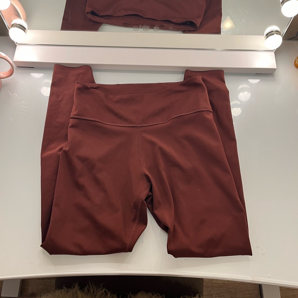 burgundy nike high waisted leggings